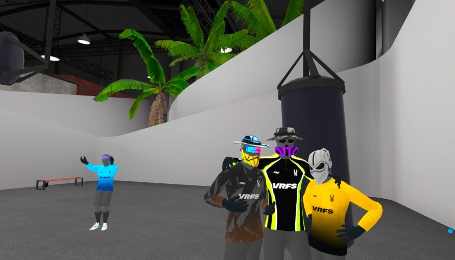 Spatial voice chat enables true team coordination you’ll hear teammates call from the correct direction.