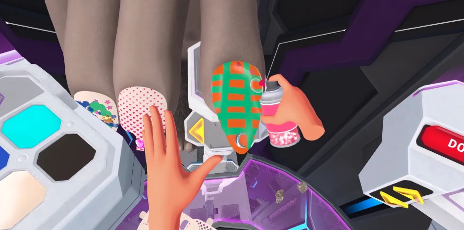 The write-up states the pickaxe is calibrated to 5kg virtual mass, requiring real arm swings and causing fatigue over time.